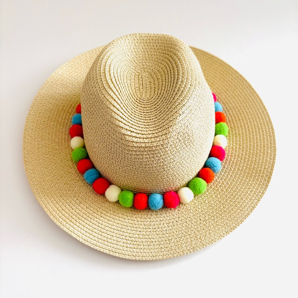 NWT Ardene Women’s Natural Straw Sun-Hat Pom-Pom Trim One Size Beach Vacation